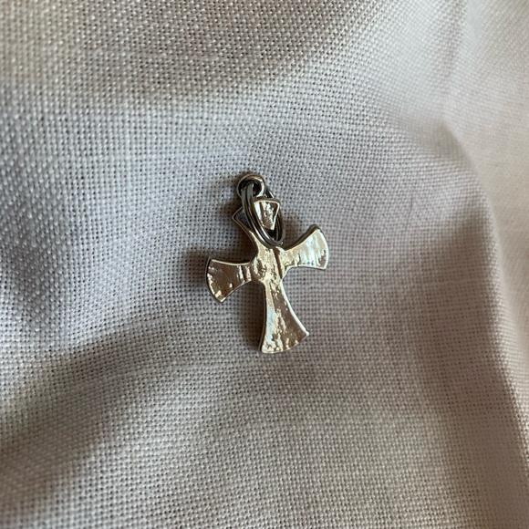 Pendant - silver cross - Picture 2 of 3